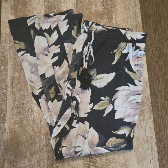 PJ Pants - Picture 1 of 8